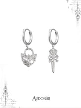 Chivalry S925 Pin Platinum-Plated Vintage Knight Asymmetrical Huggie Drop Pendant Earrings™