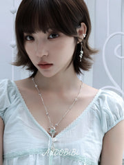 Lily Platinum Plating Dreamcore Mint Lily Vine Dangle Ear Cuff™