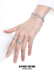 สร้อยข้อมือพื้นฐานเคลือบแพลตตินัม 18K Mint Lagoon™