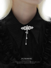 Rebellious Tenderness Platinum Plating Luxury Vintage Lace Brooch™