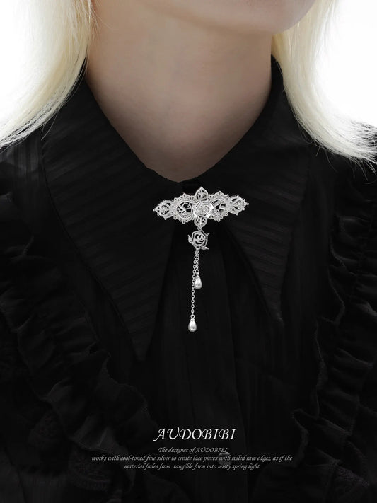 Rebellious Tenderness Platinum Plating Luxury Vintage Lace Brooch™