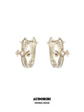 Royale Iris S925 Pin 18K Gold-Plated Vintage Iris U-Shaped Earrings™