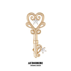 Winged Grace Key Hair Clip — Light Gold.