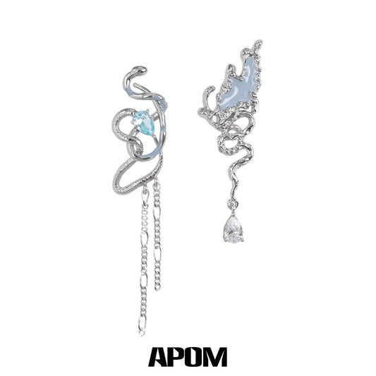 Blue Haze 18k Platinum Plating Snake ＆ Butterfly Asymmetrical Earrings™
