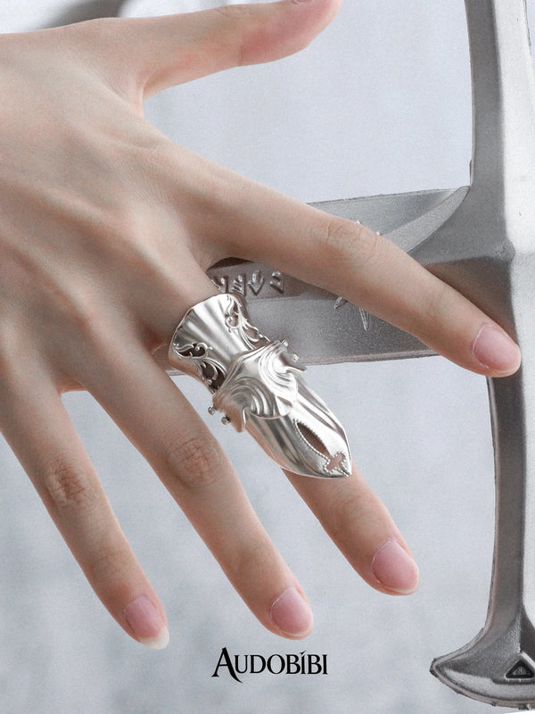 Chivalry Platinum-Plated Retro Baroque-Style Knight Armor Segmented Movable Joint Ring™