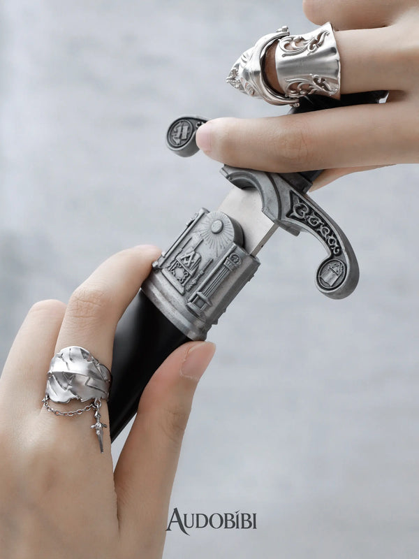 Chivalry Platinum-Plated Retro Baroque-Style Knight Armor Segmented Movable Joint Ring™
