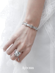 Chivalry Platinum-Plated Vintage Knight's Armor Baroque-Style Adjustable Bracelet Iris Bangle™