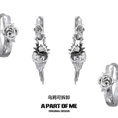 ต่างหู Captive Raven เคลือบแพลตตินัม 18K ของ Dark Crows™