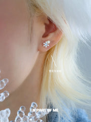 Hello Winter 925 Sterling Silver Snowflake Rabbit Asymmetrical Stud Earrings™