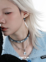Hello Winter Black Kitten and White Puppy Blue Leather Choker™