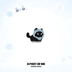 ต่างหูสตั๊ดดีไซน์แมวหัวใจนุ่มชุบแพลทินัม 18K Hello Winter Meow™