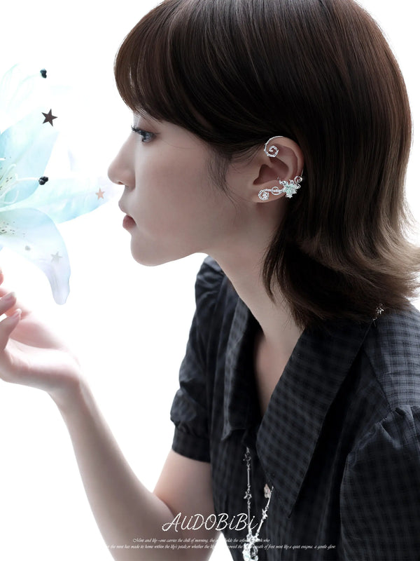 Lily Platinum Plating Dreamcore Mint Lily Vine Asymmetrical Ear Hook Ear Clip™