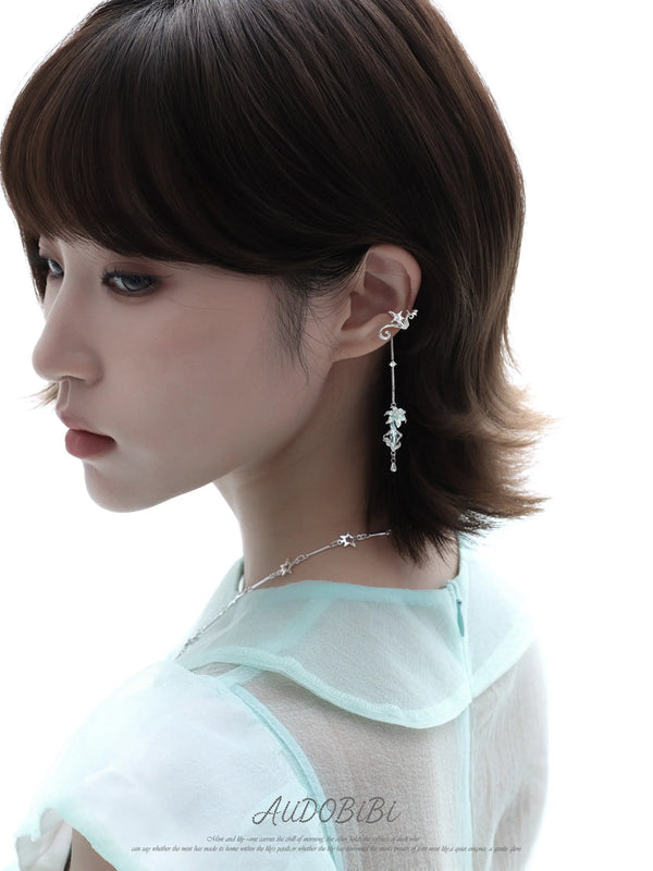 Lily Platinum Plating Dreamcore Mint Lily Vine Dangle Ear Cuff™