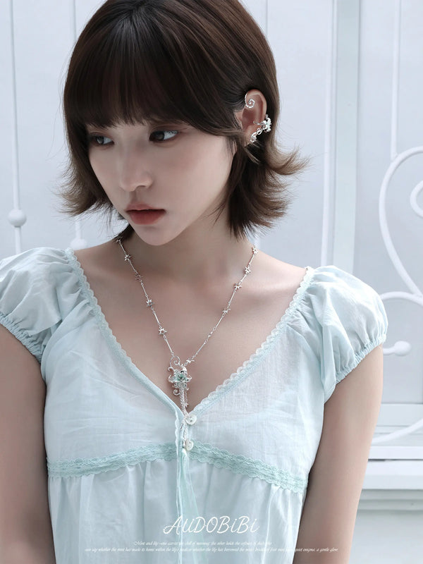 Lily Platinum Plating Mint Lily Vine Tassel Pendant Necklace™