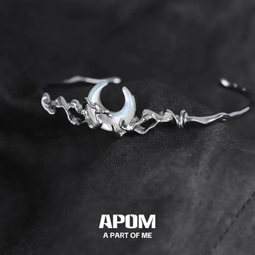 Myth of the Moon Sterling Silver & Shell Cuff Bracelet™