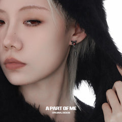 야옹 18K 플래티넘/블랙 골드 도금 캣츠아이 스터드 귀걸이™