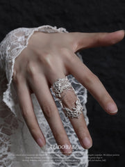 Rebellious Tenderness Baroque Lace Adjustable Ring™