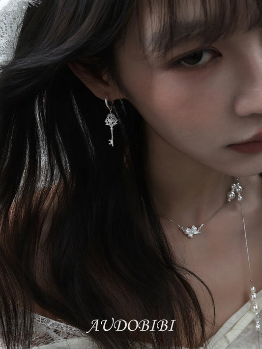 Rebellious Tenderness Platinum Plating Lace Style Asymmetrical Drop Hoop Earrings™