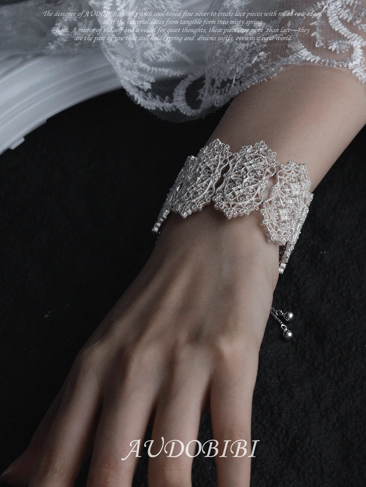 Rebellious Tenderness Platinum Plating Luxury Vintage Lace Bangle Bracelet™