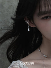 Rebellious Tenderness Platinum Plating Luxury Vintage Lace Baroque Ear Clip Ear Cuff™