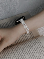 Rebellious Tenderness Platinum Plating Openwork Lace Apple Watch Band™