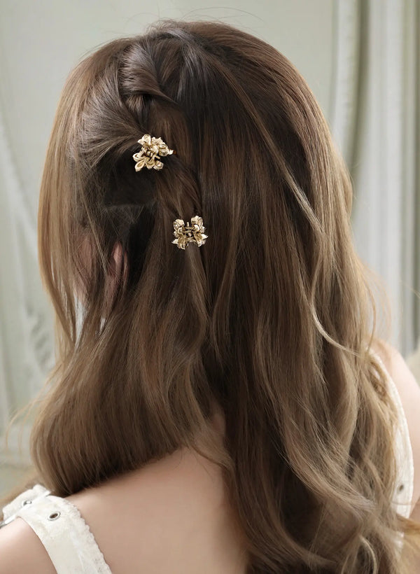 Royale Iris 18K Gold Plated Luxury Iris-Design Zircon Hair Clip™