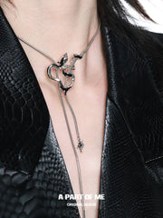 สร้อยคอ Ice Snake Pull-out ชุบแพลตตินัม 18k จากบ้านสลิธีริน™