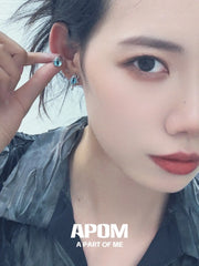 ต่างหูสตั๊ดรูปตางูเคลือบแพลทินัม 18k S925 จากบ้านสลิธีริน™