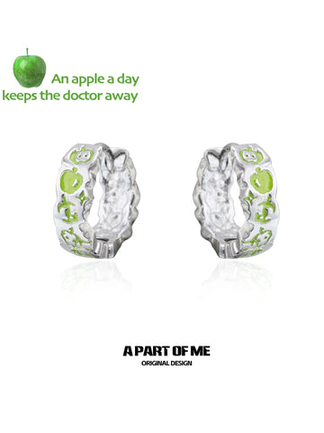 Summer Fruity 18Kプラチナメッキ 手描き樹脂アップルピアス™