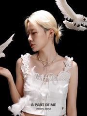 윙드 그레이스 18K 플래티넘 도금 태슬 천연 진주 초커 목걸이™